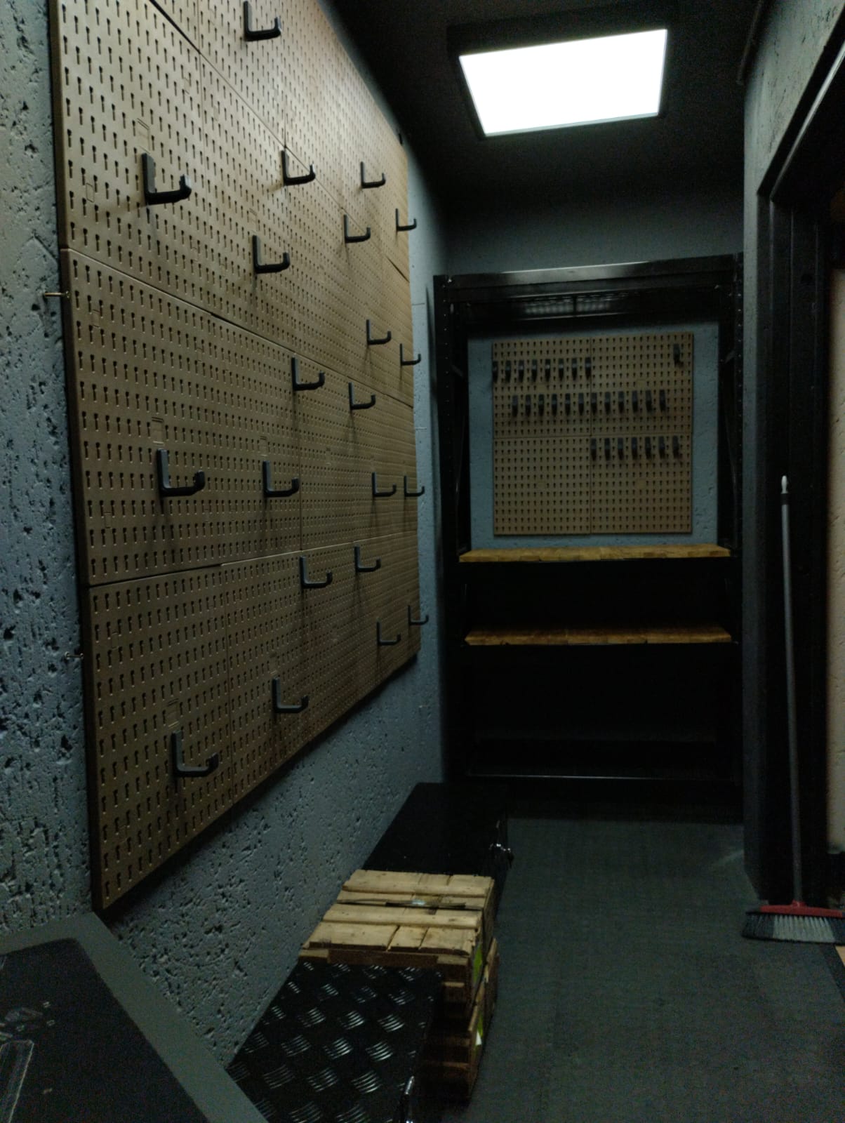 Custom Armoury Project