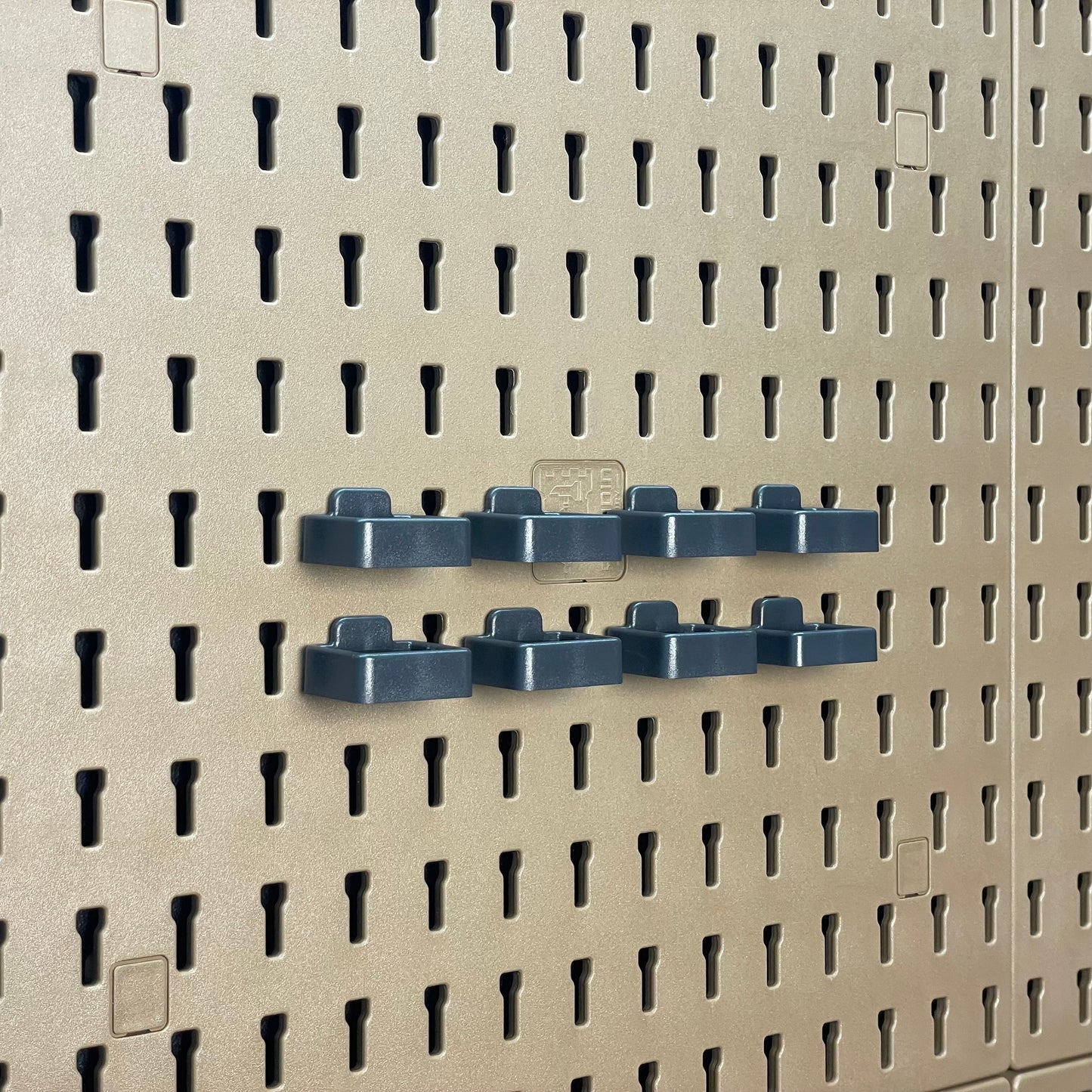 Sentinel Series – Loop Hanger