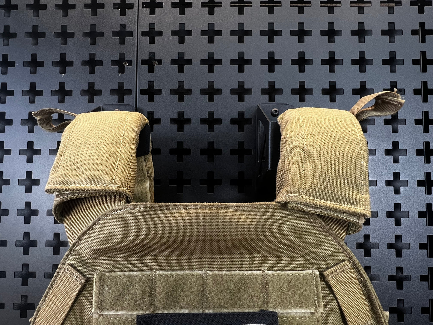 Fortress Series – Plate Carrier Hanger (Set of 2)