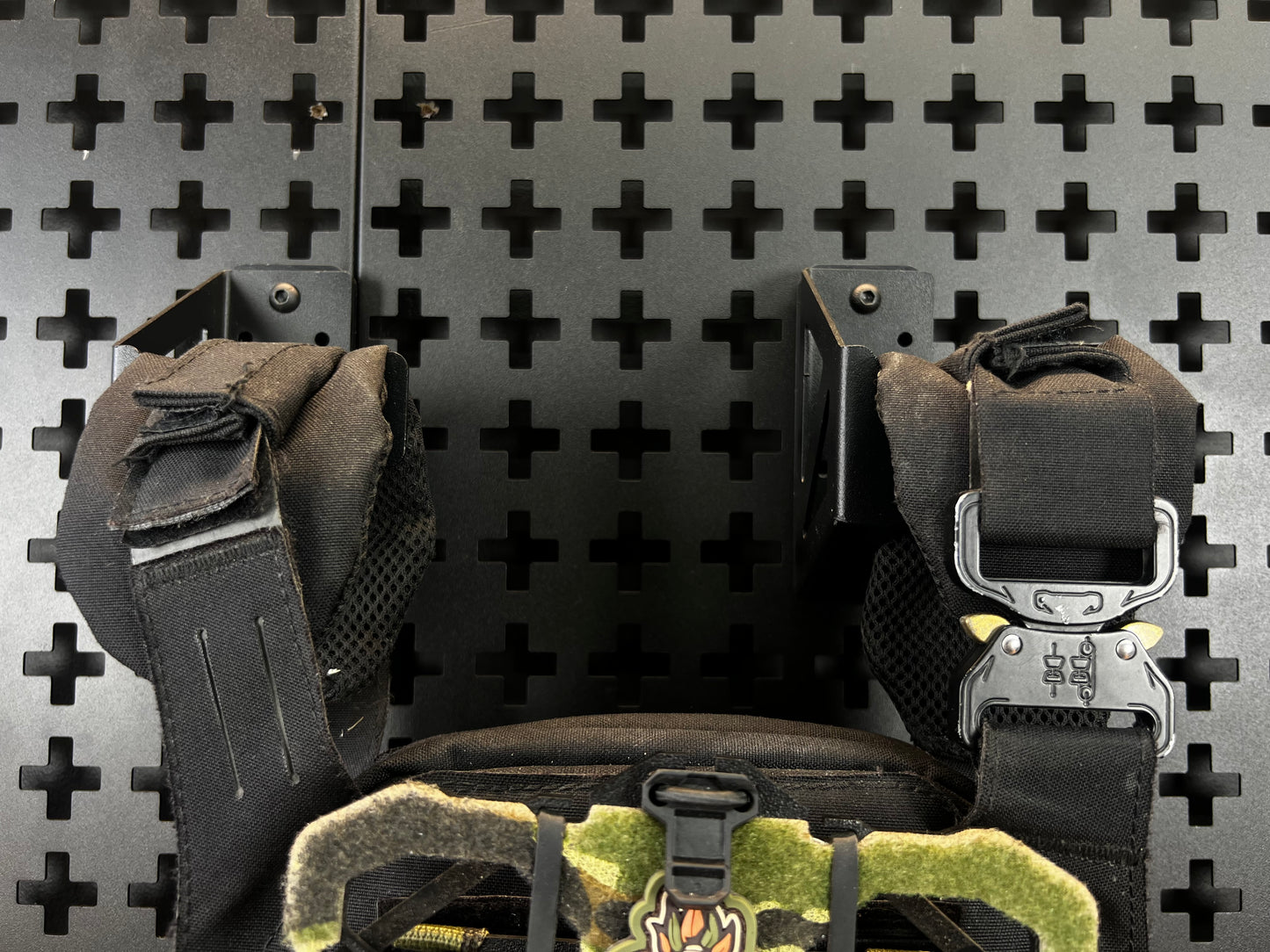 Fortress Series – Plate Carrier Hanger (Set of 2)