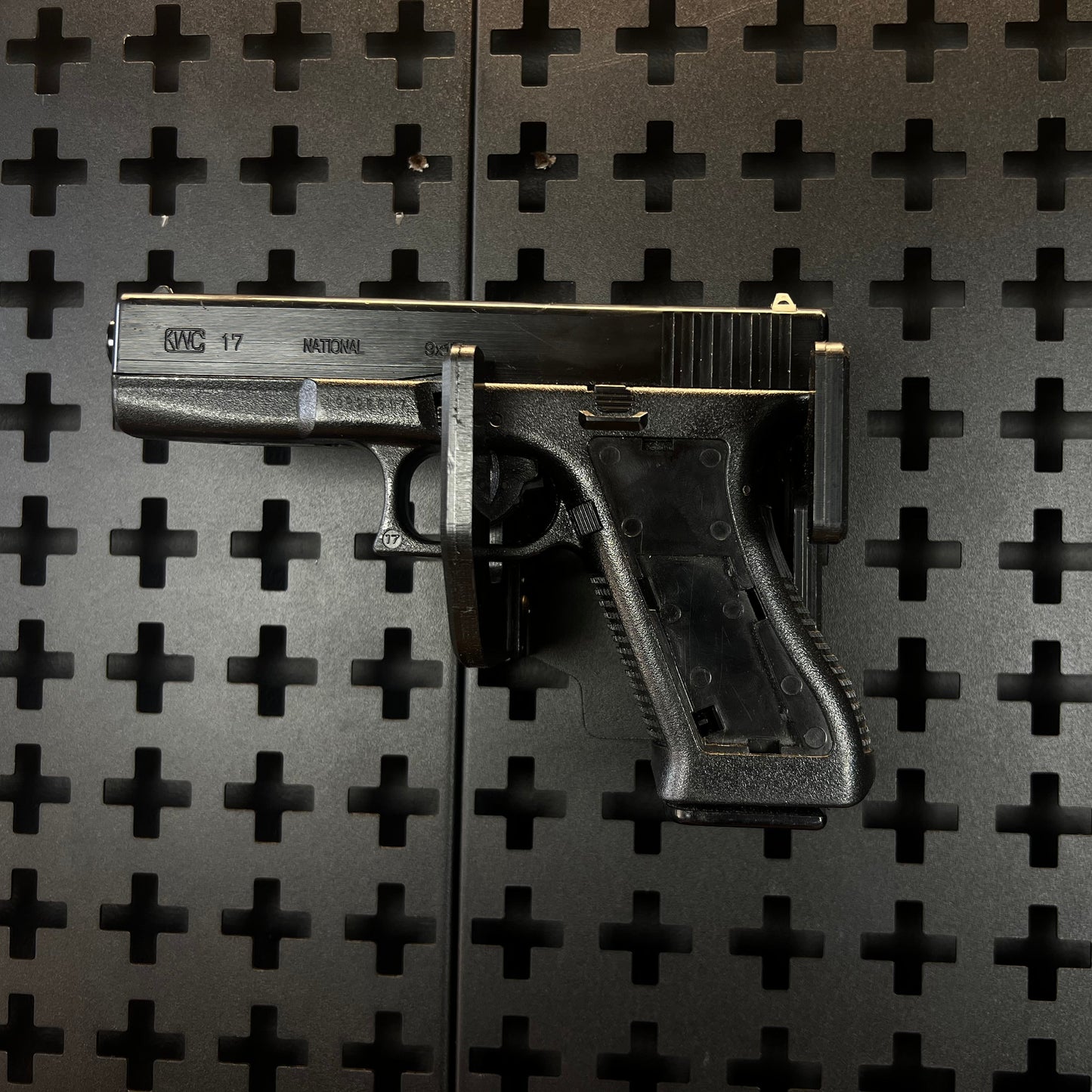 Fortress Series – Handgun Hanger x 1