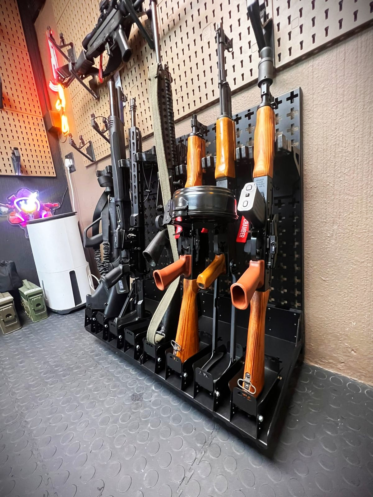 Fortress Series – Compact Vertical Rifle Racking Combo (4 Rifle)